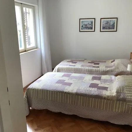 Apartman Sandro *